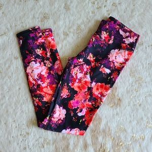 Fabletics Get To Know Me Salar Leggings